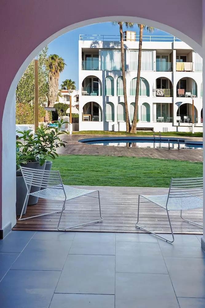 شقة Ebano Apartamentos (Adults Only) بلايا دي أون بوسا إسبانيا