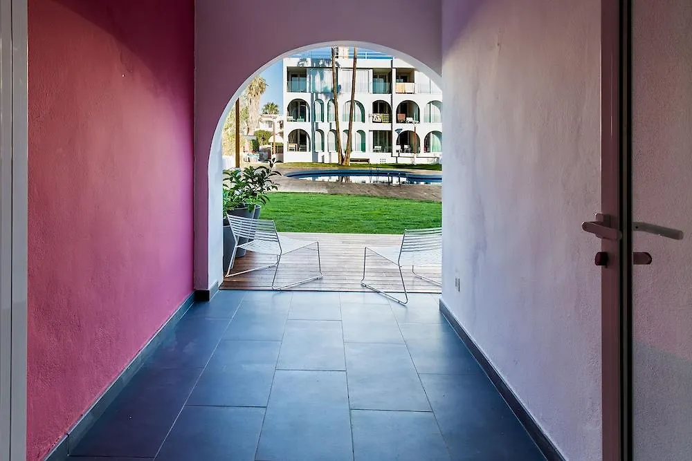 Ebano Apartamentos (Adults Only) بلايا دي أون بوسا إسبانيا