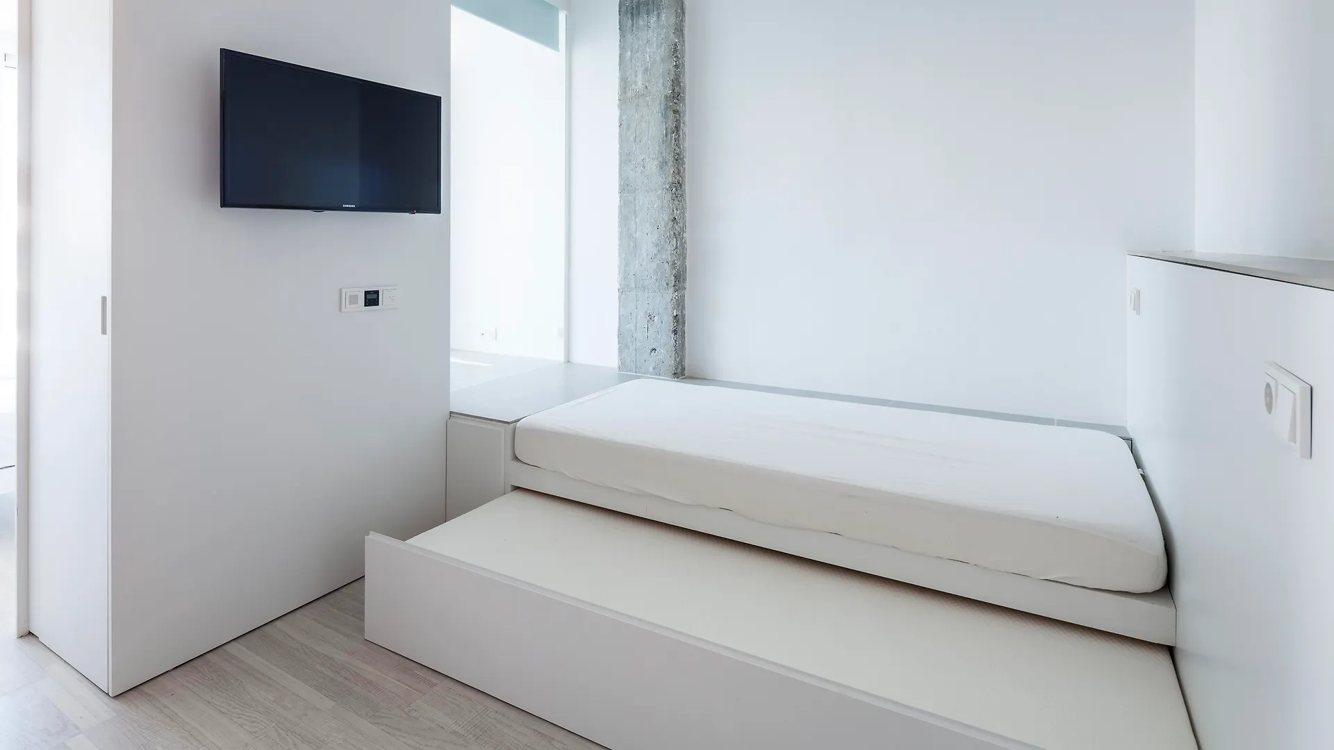 Ebano Apartamentos (Adults Only) بلايا دي أون بوسا 0*,  إسبانيا