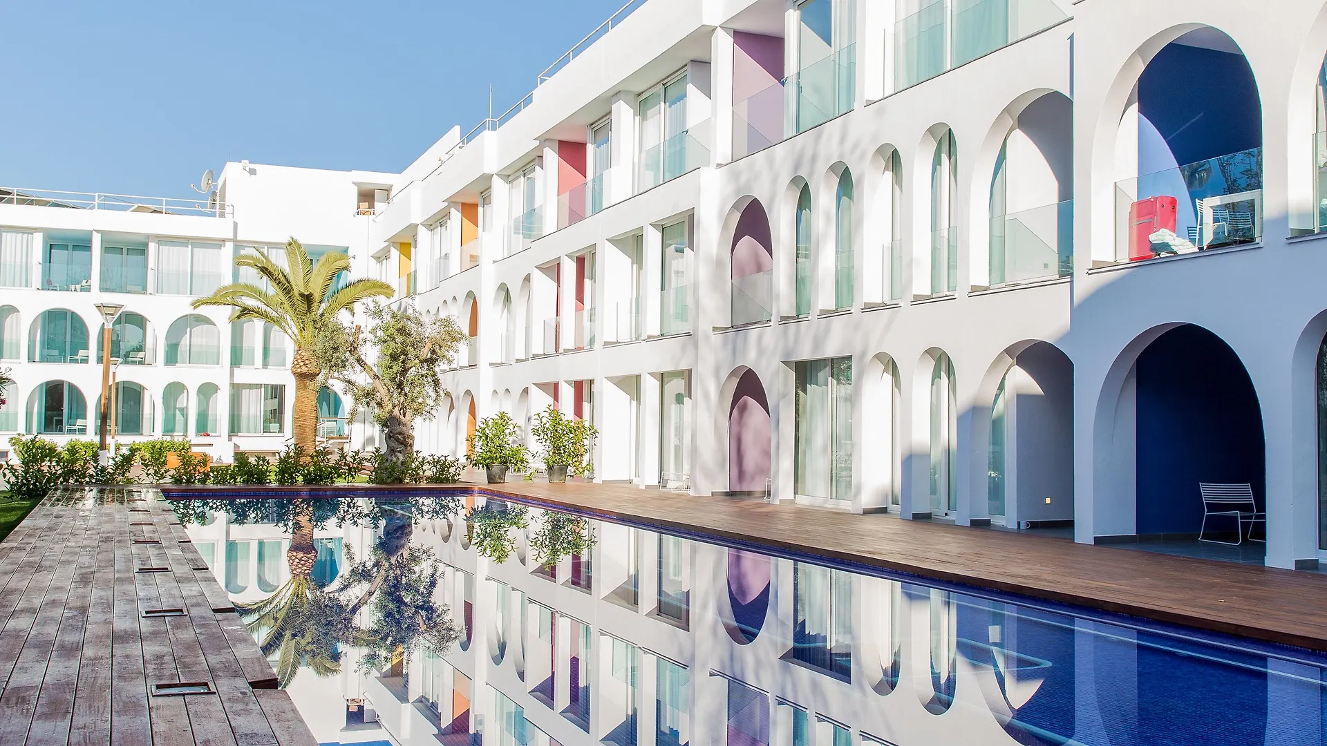 Ebano Apartamentos (Adults Only) بلايا دي أون بوسا إسبانيا
